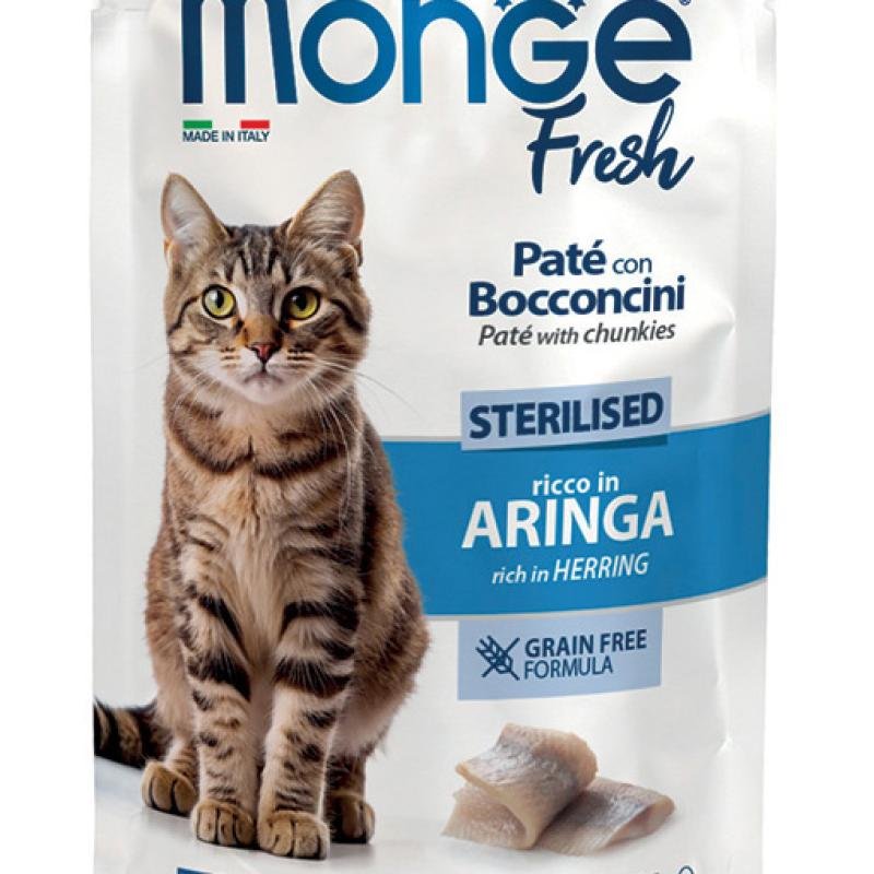 MONGE Cat Fresh Sterilised Paté with Chunkies Herring pouch